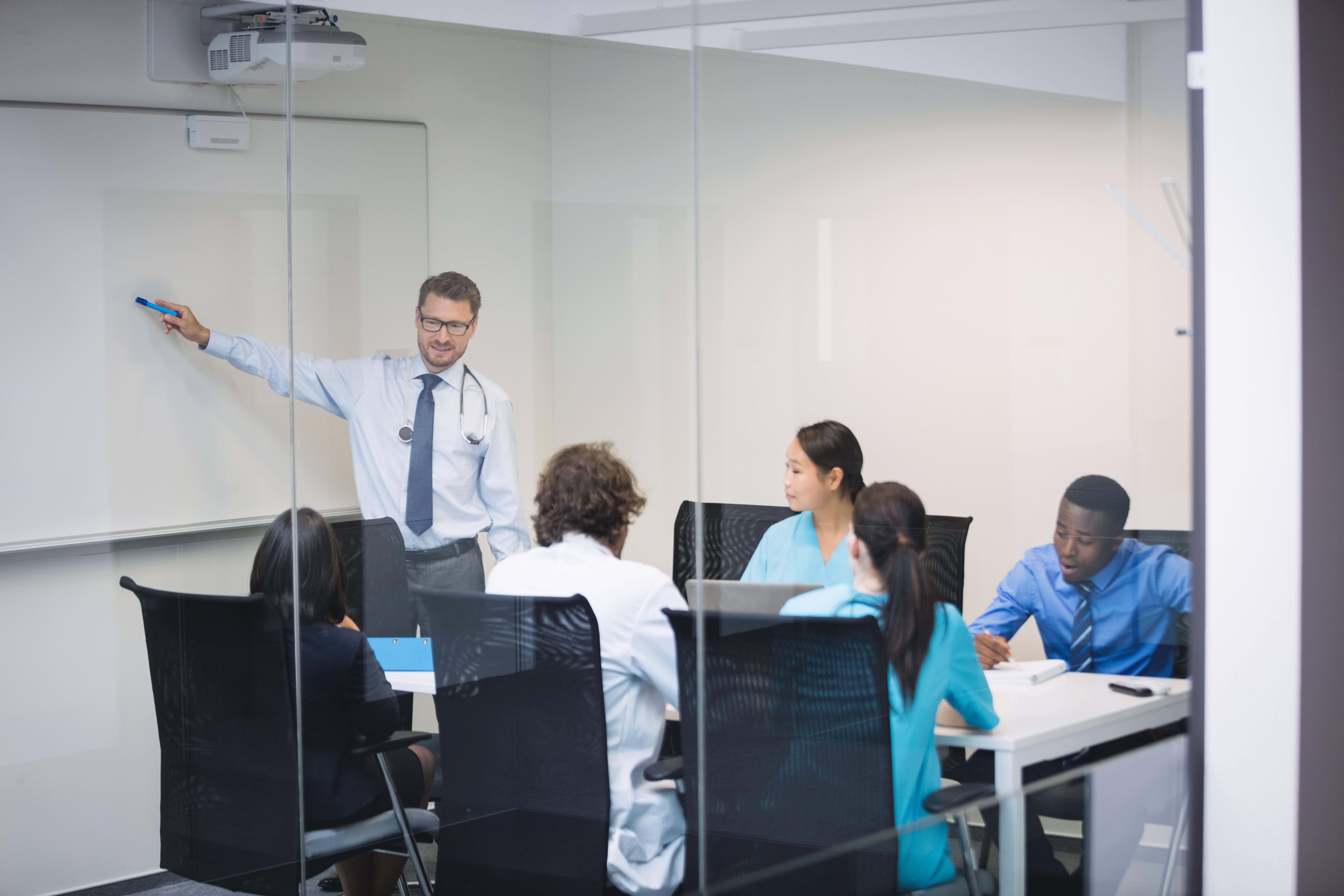 formación en ciberseguridad para laboratorios